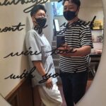 Kim Soo-yong Instagram - #거울샷 지석삼과 거울샷 논쟁 난 핸폰을 봐라. 지석진은 거울을 봐야한다. 누가 맞나요?