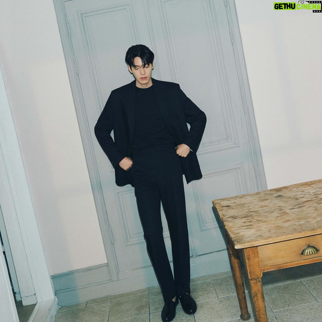 Kim Woo-bin Instagram - @fahrenheit.official ⚪️