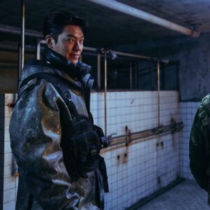 Kim Woo-bin Instagram - 5-8⚡️
⠀
@netflix @netflixkr @netflixkcontent 
#Blackknight #택배기사
⠀
⠀