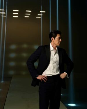 Kim Woo-bin Instagram - ⚫️◼️🎥🕶️📷