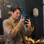 Kim Woo-bin Instagram - 👽⚡️🕶️