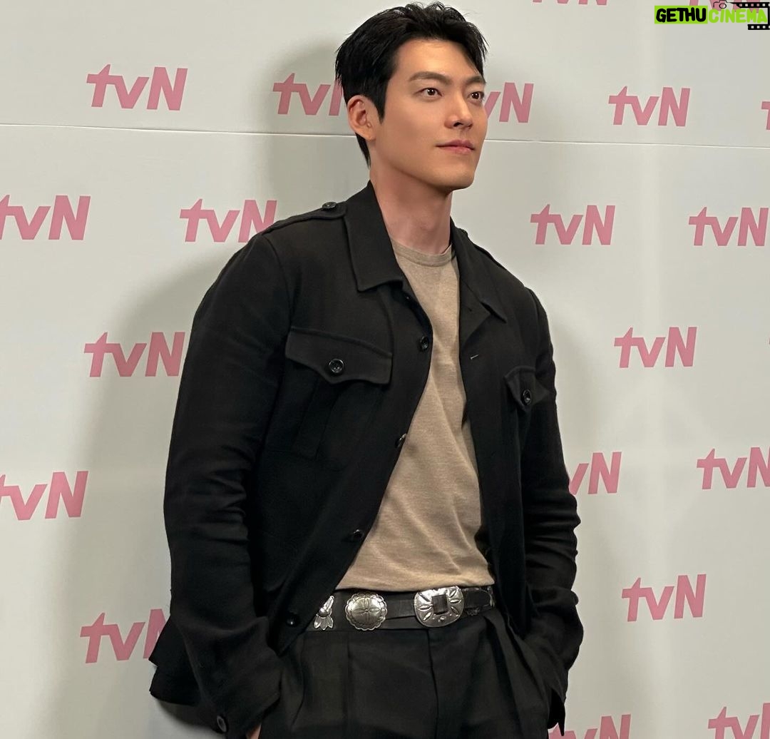 Kim Woo-bin Instagram - 콩콩ν₯ν₯π«π« μ€λ μ λ
8μ 40λΆ!