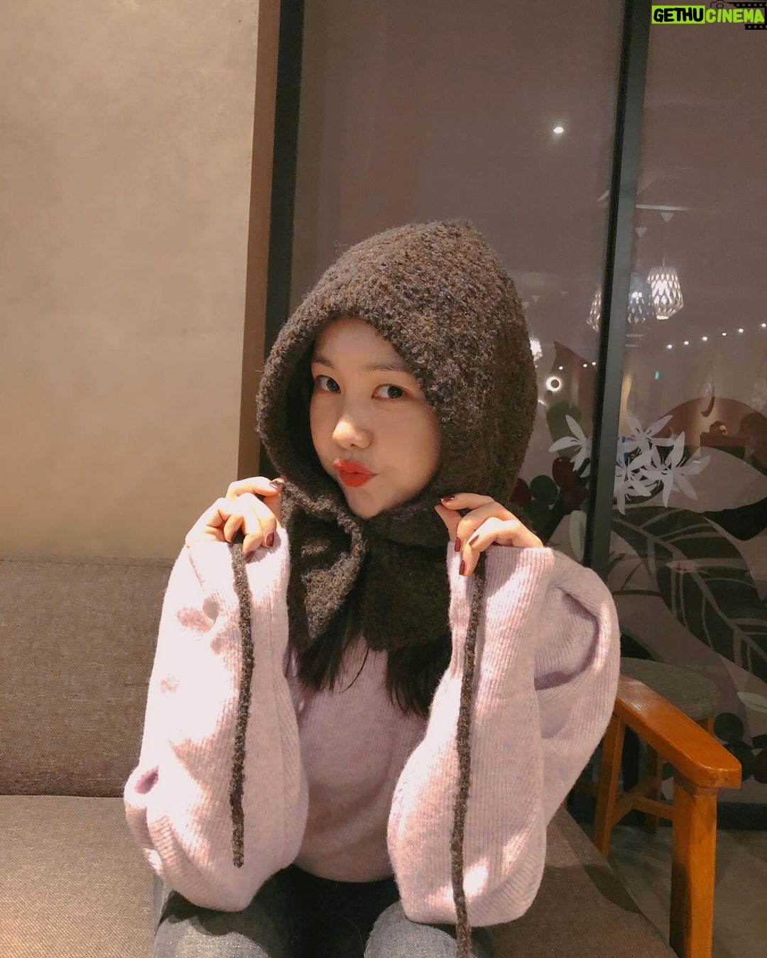 Kim Ye-won Instagram - Merry Christmas, everyone 🥳🎄✨💜