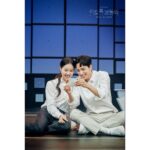 Kim Ye-won Instagram - 11월에도 이토록보통의. :)📷 벌써 이토록보통의의 피날레가 오고있다. 보통의 마지막이 되기를, 💐 #이토록보통의 #normal_like_this 👩🏻‍🚀🐋💫💕