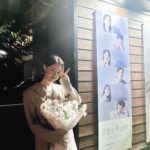 Kim Ye-won Instagram - 벌써 한달이 흘러 10월 맞이 :) 뮤지컬 이토록 보통의 이제 거의 공연의 반이 흘렀다. 서툴렀고 최선의 선택들이었고 고마웠다. 그리고 여전히 모든 것이 멈추지 않고 흘러가고 있다. #musical #normal_like_this