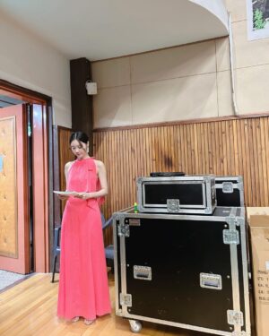 Kim Ye-won Instagram - 제 19회 제천국제음악영화제🌷🤍
크고 작은 난관을 딛어 더 의미가 크고 소중했던 자리에 함께하게 되어 너무 감사했습니다, :)

#제천국제음악영화제 #개막식
#JIMFF 🎶🎬❤️‍🔥
📷 by 우리 은희👩🏻‍❤️‍👩🏻