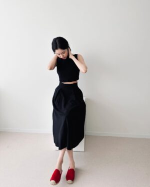 Kim Ye-won Instagram - so adorable👗💕

늘 사랑스럽고 매력적인
내 바나와 함께, :)🧸✨🤍