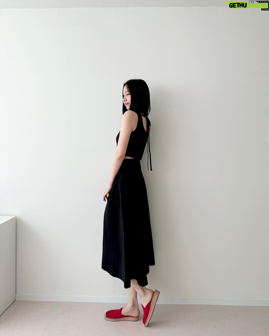 Kim Ye-won - 9.1K Likes - so adorable👗💕
늘 사랑스럽고 매력적인
내 바나와 함께, :)🧸✨🤍
