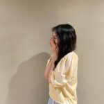 Kim Ye-won Instagram - random comet in yellow 2 :)☄️🤍