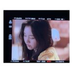 Kim Ye-won Instagram - random comet in yellow :)🌼 ☄️🤍
