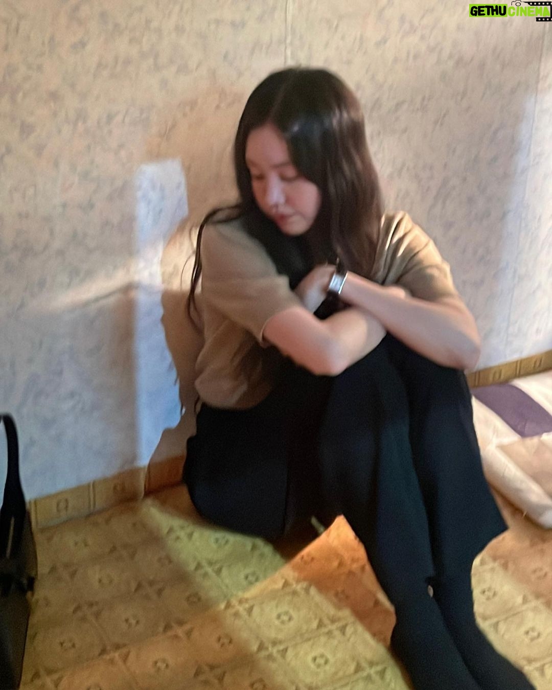 Kim Ye-won - 10.1K Likes - 알럽 나의 혜성씨. 크크
오늘밤두 사랑말 같이 봐줄거죠? :p