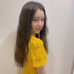Kim Ye-won Instagram - random comet in yellow :)🌼 ☄️🤍