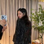 Kim Ye-won Instagram - 4회가 왔습니다👨‍👧🧶 오늘은 새롭고 즐거운 데이트의 날이에요 :) 꺄- 💜 지금 티빙으로 와주세요 여러분! 🏃🏻‍♀️ #티빙오리지널 #환승연애3 🫶🏻 @tving.official ✨