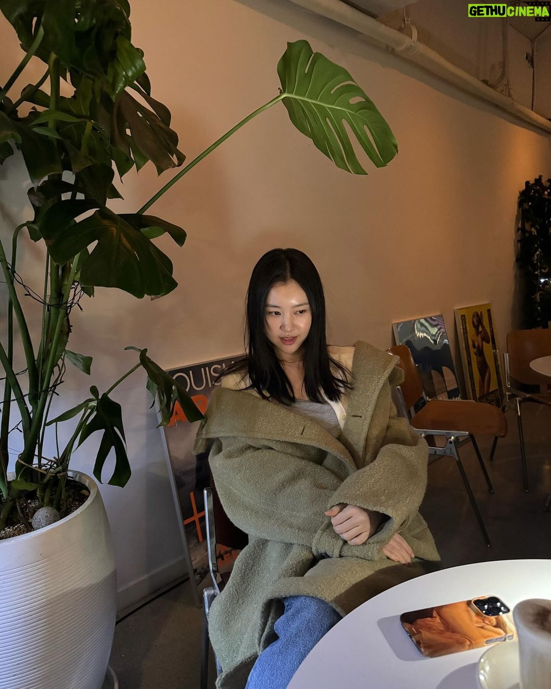 Kim Ye-won Instagram - L O V E νΈμ°μΈ ~ π μ¬λκ³Ό μλμ§ νλ‘ μ±μ λ μΈ μ€μ₯λλ€κ³Ό μν¬μμ μκ°. μκ³ μΆμλ κΊΌλ΄ λ³΄μμ πν¬ν¬ κΊ - μ¬λν©λλ€π€ππ»ββοΈπ€ #20240120