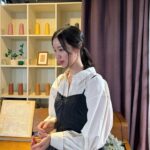 Kim Ye-won Instagram - 아직 못본 사람 있다구요 :) ?🧶💜 매력적인 뉴페이스분이 등장하십니다…, 🫢⛸️🥇 늘 새롭고 짜릿한 환승연애, 주말에도 티빙에서 함께 해주세요 여러분!💕 #티빙오리지널 #환승연애3 🫶🏻 @tving.official ✨
