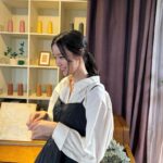 Kim Ye-won Instagram - 아직 못본 사람 있다구요 :) ?🧶💜 매력적인 뉴페이스분이 등장하십니다…, 🫢⛸️🥇 늘 새롭고 짜릿한 환승연애, 주말에도 티빙에서 함께 해주세요 여러분!💕 #티빙오리지널 #환승연애3 🫶🏻 @tving.official ✨