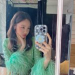Kim Ye-won Instagram - 눈은 오는데❄️ 4회는 언제 올까요 :)💜 #나를울리지말아요🤦🏻‍♀️ #눈물의3회😢 #티빙오리지널 #환승연애3 🫶🏻 @tving.official ✨
