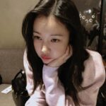 Kim Ye-won Instagram - Merry Christmas, everyone 🥳🎄✨💜