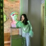 Kim Ye-won Instagram - 눈은 오는데❄️ 4회는 언제 올까요 :)💜 #나를울리지말아요🤦🏻‍♀️ #눈물의3회😢 #티빙오리지널 #환승연애3 🫶🏻 @tving.official ✨