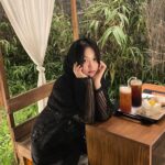 Kim Yi-kyeong Instagram - 내가 가장 좋아하는 달, 9월 안녕 🎂