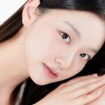 Kim Yi-kyeong Instagram - #profile