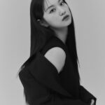 Kim Yi-kyeong Instagram - 2023 profile @bigsmile_ent Hair @ssonxxon @ouioui_seonhye Make up @jin_ni_makeup @yujeong_ouioui Stylist @artist_ji @onhwarily