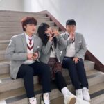 Kim Yi-kyeong Instagram - ’율지서‘ 포에버 forever !!! 🦊🐱🐶 #오늘도사랑스럽개 #agooddaytobeadog #mbc #netflix #wavve