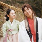 Kim Yi-kyeong Instagram - 초영과 산신. 그리고 카메라 뒤에서 힘써주신 우리 오사개팀 🫶🏻 #오늘도사랑스럽개 #agooddaytobeadog