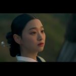Kim Yi-kyeong Instagram - 초영과 산신. 그리고 카메라 뒤에서 힘써주신 우리 오사개팀 🫶🏻 #오늘도사랑스럽개 #agooddaytobeadog