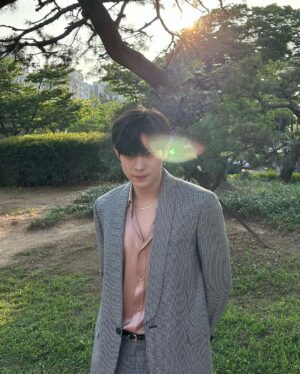 Kim Young-dae Instagram - 한여름🌱
