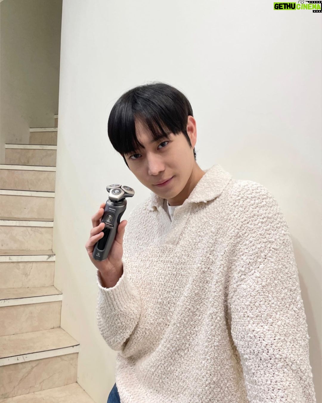 Kim Young-dae Instagram - 남자라면 갖고 싶은 필립스프레스티지면도기 ✨✨ #발렌타인데이선물추천 #남자선물추천 #philips #필립스 #필립스전기면도기 #필립스면도기 #필립스프레스티지 #광고
