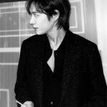 Kim Young-dae Instagram - 🥸🤓