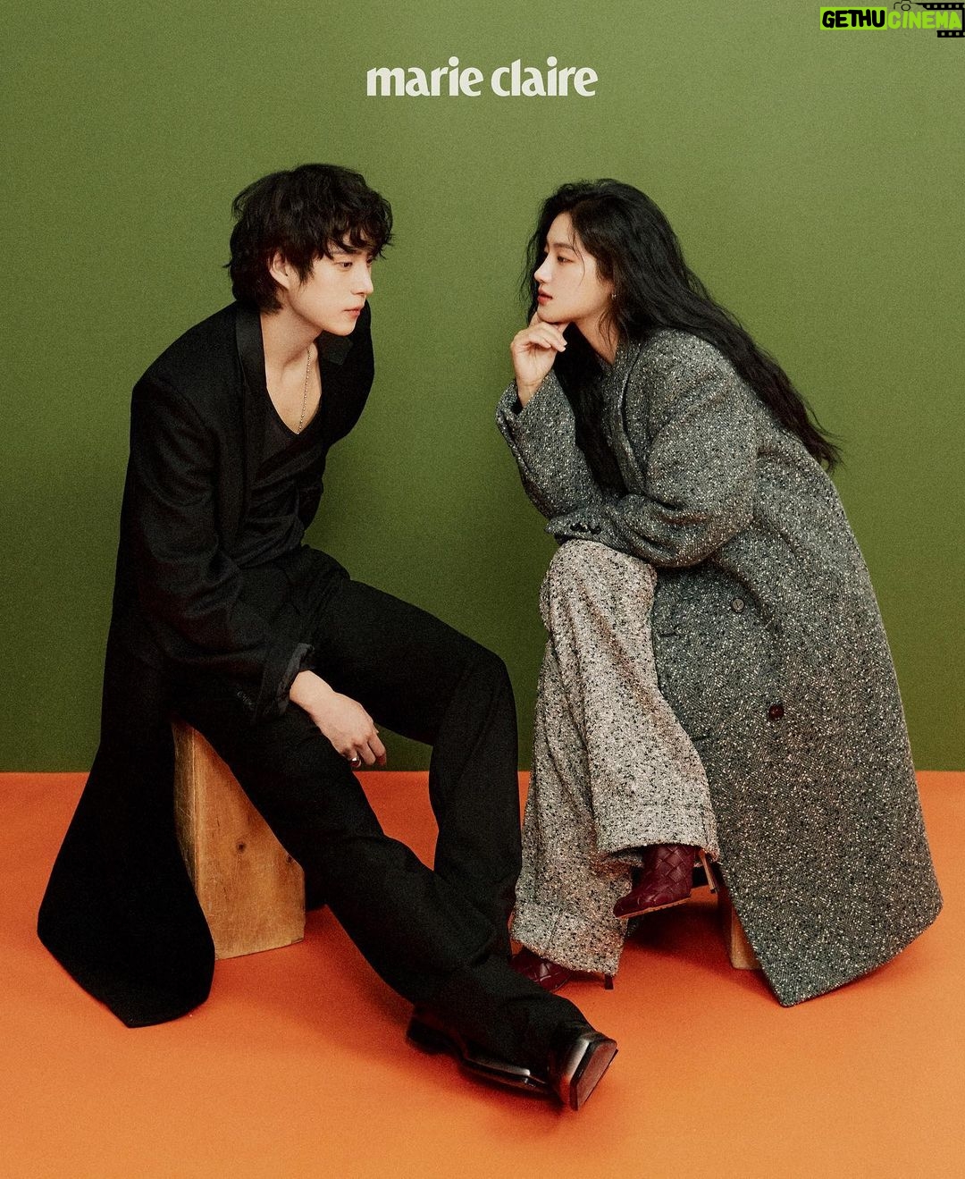 Kim Young-dae Instagram - 소랑이랑 헌이🙇♂️🙇♀️ @marieclairekorea #금혼령