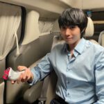 Kim Young-dae Instagram - 면도기에 LED 조합🤩 #philips #필립스 #필립스전기면도기 #필립스면도기 #SkinLED #필립스LED4500 #광고