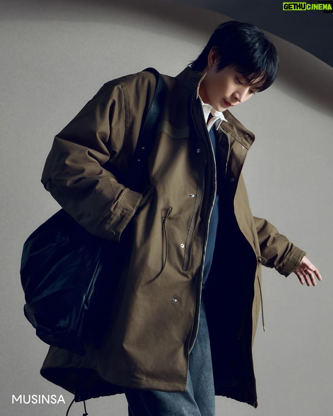 Kim Young-dae Instagram - Musinsa랑해💜 @musinsa.official #무신사 #MUSINSA #광고