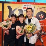 Kimi Chen Instagram - ♥ 我不知道什麼是七夕情人節，但我知道友誼最大！🤣我要感謝這兩位天使啦～ 我們其實是第一次一起工作，但不知道為什麼我們好合喔！（自己講😂） 我們從海選到去愛媛演出，這個過程很漫長也有很多的困難，但是我們一起越過了，我們互相扶持到最後最後。我真的很榮幸與你們演出，也更開心認識到你們。 姐一直跟我說謝謝，但幹嘛謝啦！妳一句日文都不會的情況下接了這個工作，我真的覺得妳好勇敢妳好棒！妳的歌聲一直都很感動我，謝謝妳跟我一起演出，謝謝妳一直都在！ 謝謝政均！之前上課就認識到政均，但是這次因為一起工作，所以就更認識了他。他真的非照顧我們，照顧到我很依賴他🤣謝謝你一直以來的照顧跟陪伴，很慶幸我們可以一起工作！ 我第一次演舞台劇，還好有你們兩位陪著我，讓我不害怕不畏懼。真的謝謝你們！ · エリカさん、ショウくん！本当に本当にありがとうございました！二人とは初めてのお仕事なのに、全然そう感じない！ オーディションから公演までの道のり、みんなで励ましあって、助けあって、色んな事を乗り越えて，最後まで楽しくこの舞台を作り上げました。二人に出会えてよかった！ エリカさんは日本語ができない上で、ここまで来て、本当に心からすごいと思っています。その勇気が素晴らしいです！素敵な歌声とその勇気、かっこいいエリカさんと一緒に仕事ができて光栄です！ ショウくん、いつもありがとう、本当にありがとう。ショウくんがいると本当にホッとする、すごくショウくんに頼っちゃう🤣一緒に仕事ができて本当に良かった！ 初めてのミュージカルで二人に出会えて本当に幸せです。恐れや不安が全部無くなりました。本当にありがとうございました！ #KANO #kanoミュージカル #kano台湾spステージ #坊っちゃん劇場