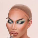 Kimora Blac Instagram - Ok HUNNY. Green eyeshadow has been my vibe lately. I think it's the blonde hair that makes it sickening. What are you guys think? Surreal foundation @makeupbymario Twilight palette @colourpopcosmetics Bleach liner @kvdbeauty Coven liner @colourpopcosmetics BFF lip liner @colourpopcosmetics Pomeranian kiss lipstick @jeffreestarcosmetics Mirror @jeffreestarcosmetics Follow me for more reviews! Los Angeles, California