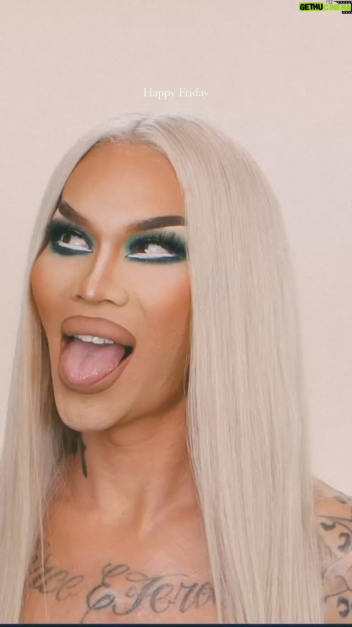 Kimora Blac Instagram - I hope everyone's Friday and weekend is starting off amazing. Just sending positive vibes and don't take yourself so serious. 👀 Can't wait to show you guys how I got to this look on Monday morning 💕 Los Angeles, California