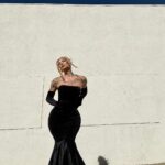 Kimora Blac Instagram – 100 miles away in @FashionNova 

Wearing ‘Stella Velvet Gown Set’ Los Angeles, California