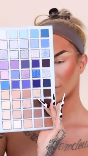 Kimora Blac Instagram - Starting off the new year with NEW makeup from @plouise_makeup_academy -- honestly I'm GAGGED 

P.Louise x Mikayla - To Have & To Hold Palette
P.Louise Ready Set Slay Setting Spray