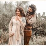 Kinda Hanna Instagram - #repost @kingdomsoffire ・・・ طومان و نلباي #ممالك_النار 🔥 📅 من الأحد إلى الأربعاء . 🕛 KSA 23:00 | UAE 00:00‬ . ‏‫📺 @mbc1 @mbciraqtv @mbcmasrtv @mbc_masr2 @mbcpersia @mbc5tv