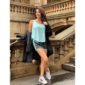 Kinda Hanna Instagram - خلصت رحلتنا على استراليا وراجعين اليوم وحاملة بقلبي ذكريات كتير حلوة من البلد الجميل استراليا والجالية السورية وكل الشباب والصبايا لي كانوا عم يشتغلوا بالمهرجان بترفعوا الراس شكرا على كلشي شكرا على المحبة شكرا على كل لحظة وانشالله بكون مهرجان @shaam_film_festival خطوة حلوة نقدر ننشر فيها أفلامنا وثقافتنا للعالم #كل_الحب #كندة_حنا #استراليا #❤️