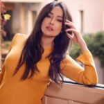 Kinda Hanna Instagram - يسعد مساكم 🧡 #كنده_حنا #kindahanna