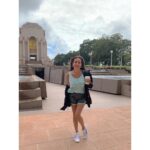 Kinda Hanna Instagram - خلصت رحلتنا على استراليا وراجعين اليوم وحاملة بقلبي ذكريات كتير حلوة من البلد الجميل استراليا والجالية السورية وكل الشباب والصبايا لي كانوا عم يشتغلوا بالمهرجان بترفعوا الراس شكرا على كلشي شكرا على المحبة شكرا على كل لحظة وانشالله بكون مهرجان @shaam_film_festival خطوة حلوة نقدر ننشر فيها أفلامنا وثقافتنا للعالم #كل_الحب #كندة_حنا #استراليا #❤️ Australia