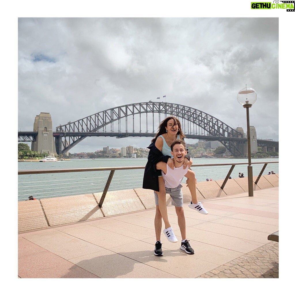 Kinda Hanna Instagram - #اخي ❤️ @murshed_hanna Sydney Harbour