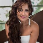 Kinda Hanna Instagram - PA: @m.h_designpractice Photographer: @muhannadsadekphotographer Hair dresser: #wesamsawaf #kinda_hanna #Damascus #Syria Damascus Boulevard