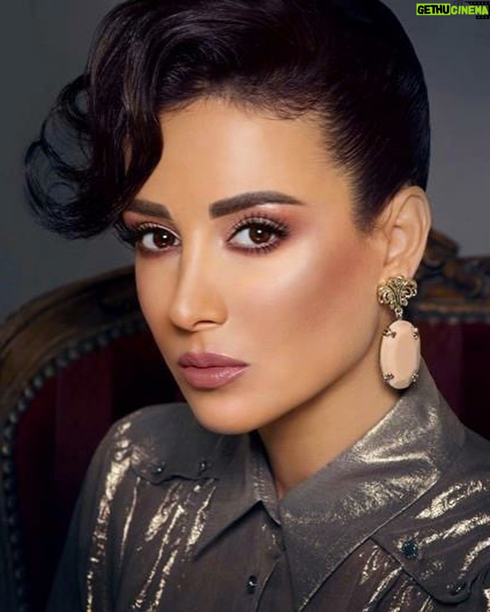Kinda Hanna Instagram - Throwback 2012♥️ @sarahassanmakeupartist Syria