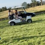 Kinda Hanna Instagram - مبارح فارس بملعب الغولف مارضي الا ونزلني وساق هو 😅 يسعد مساكون ❤️