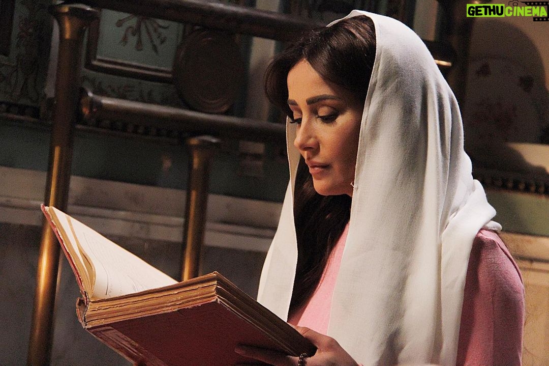 Kinda Hanna Instagram - كواليس مسلسل #الكندوش شخصية #امل #كندة_حنا #رمضان2021 دمشق القديمة