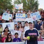 Kirsten Gillibrand Instagram - The #BadNewsBabes reclaimed the trophy this year, but together we raised $587,483 to support young women with breast cancer! Great game - but we’ll #BeatThePress at next year’s @cwsoftballgame!